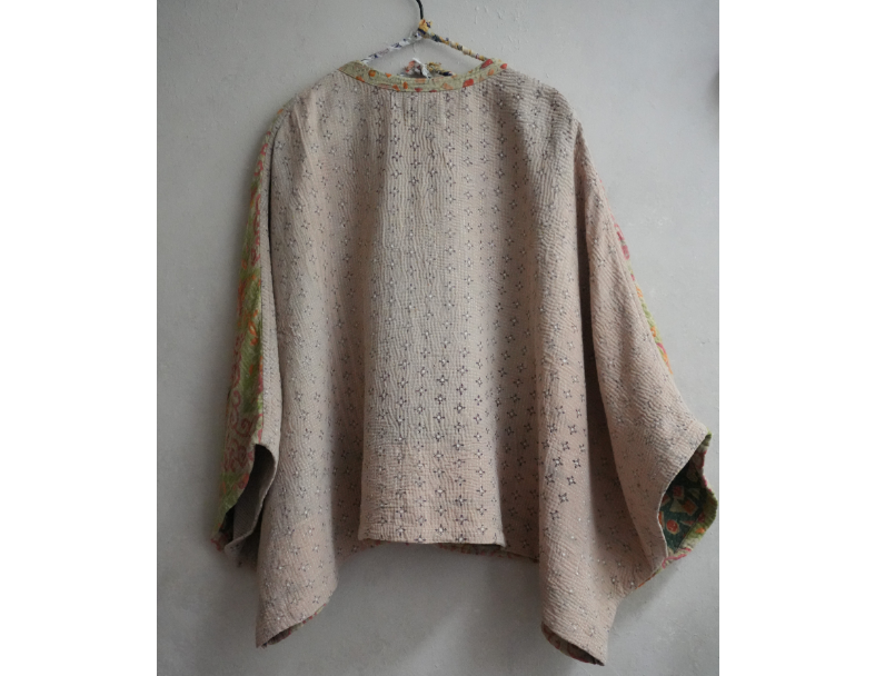 老甘達 Wings上衣 3