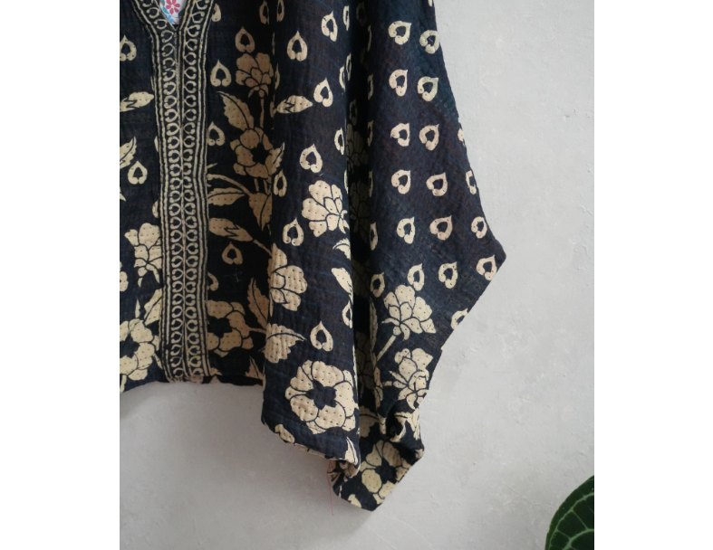 老甘達 Wings上衣 3