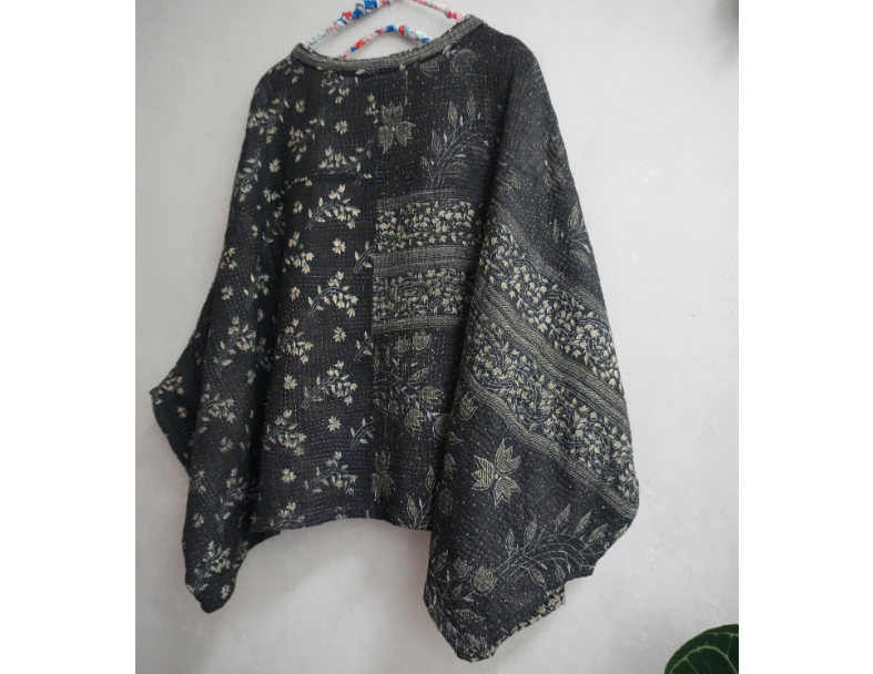 老甘達 Wings上衣 4