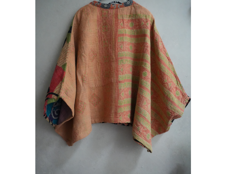 老甘達 Wings上衣 6