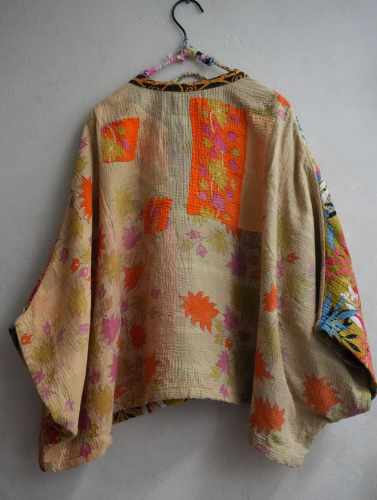 老甘達 Wings上衣