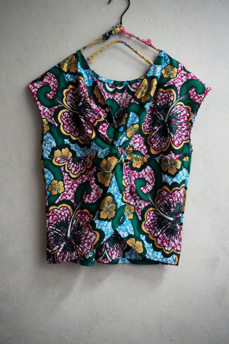 AFRICA CROSS BLOUSE*金黃扶桑