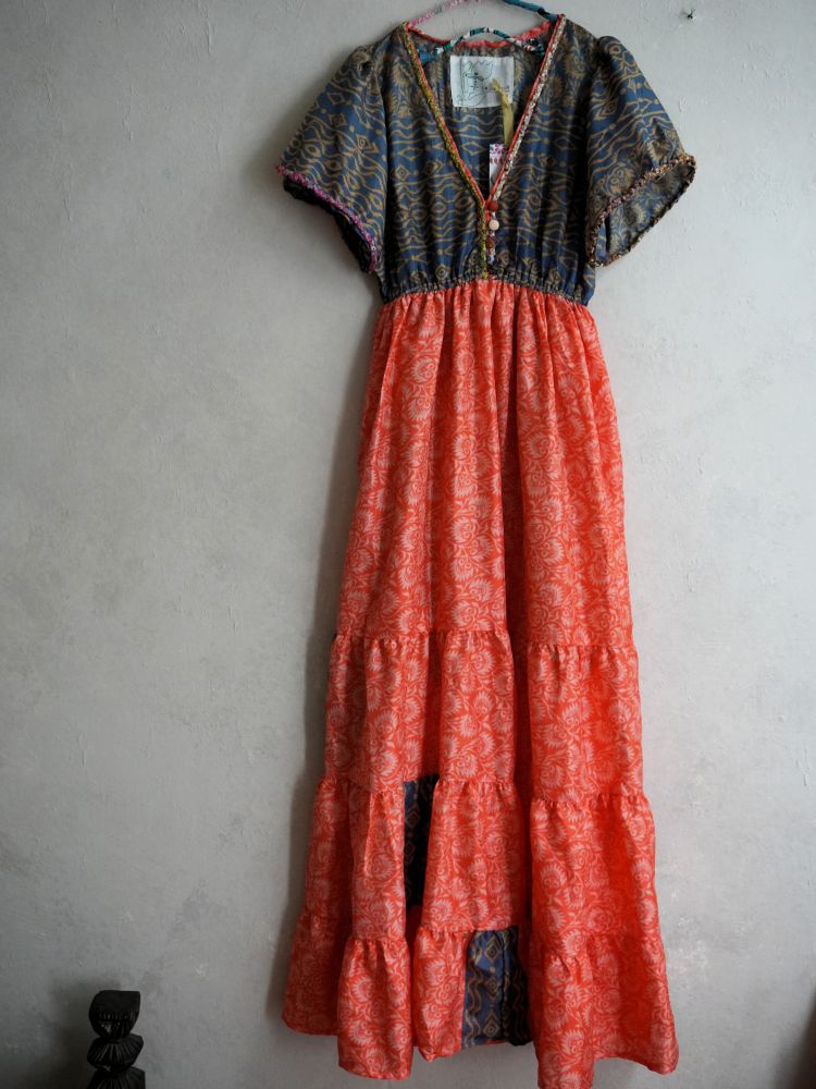 Old Saris 老沙麗長洋*SB8