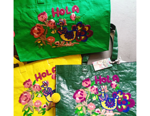 綠設計繡花提袋*HOLA 3色 2